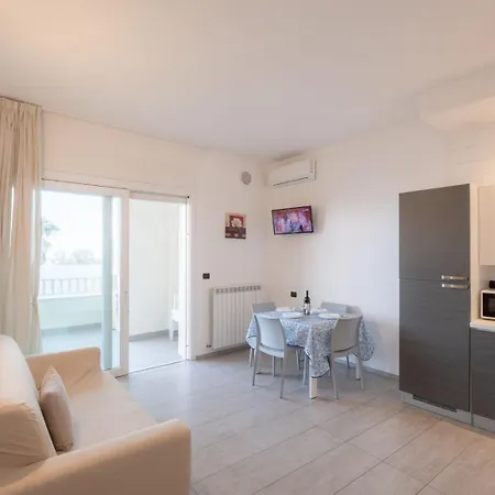 Bilocale Fronte Mare * Rimini